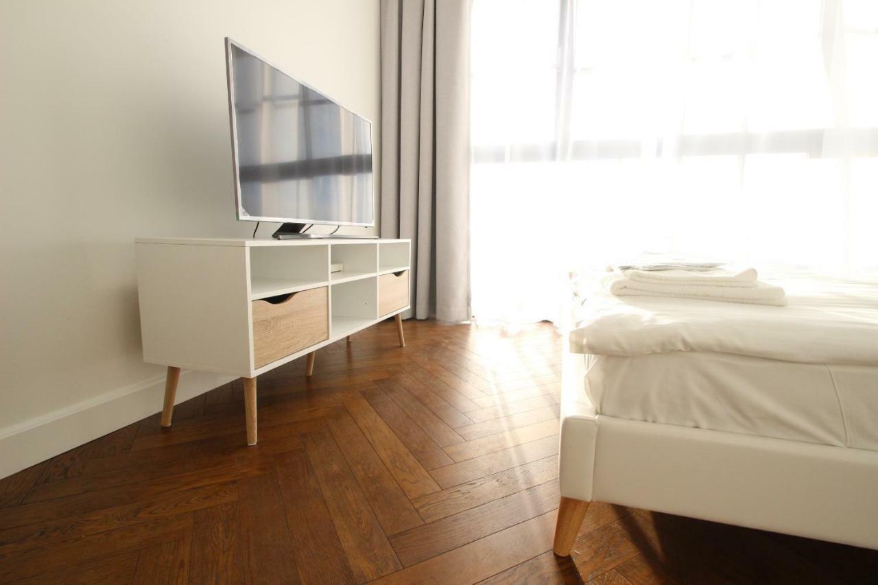 Baltic Accommodation 1 - Rumbi 4-36 Tallinn Bagian luar foto